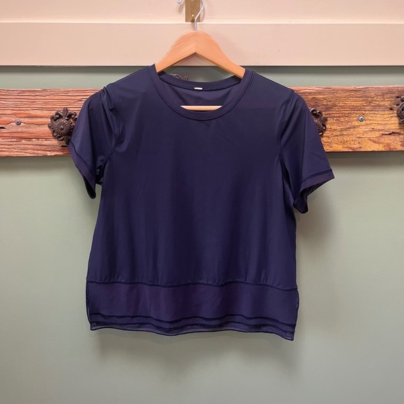 Lululemon Tops - Lululemon Navy Blue Sole Training Athletic Top Layered Mesh Hem‎ Women Size 4